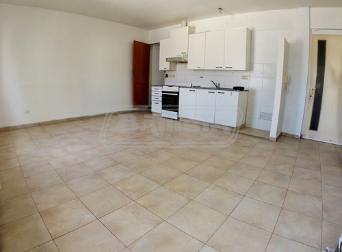 Imagen 9 de 12 de Departamento En Venta En Ramos Mejia Sur