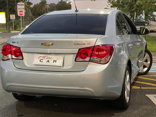 Imagem 2 de 14 de Chevrolet Cruze 1.8 Lt 16v Sedan