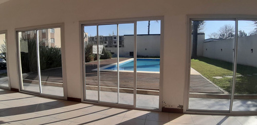 Imagen 19 de 21 de Departamento 2 Amb Solares De Moreno 3 Con Patio