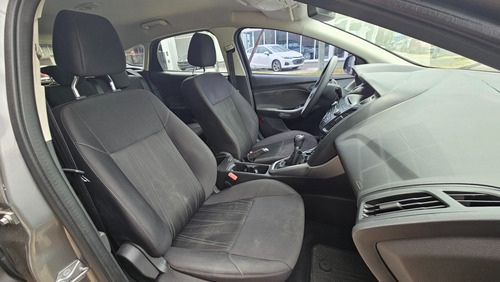 Ford Focus III 1.6 S