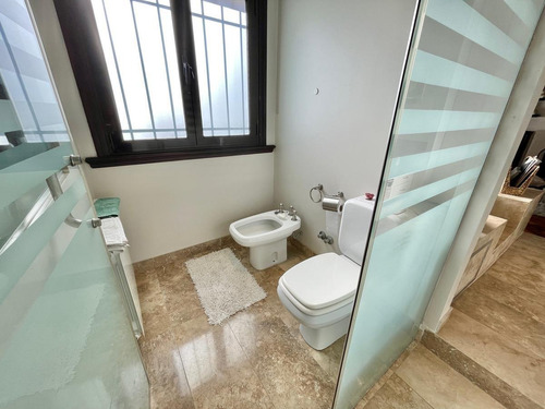 Imagen 30 de 30 de Importante Casa Ubicada En El Exclusivo Sector De Av. Libertador Al Rio, En Martinez.