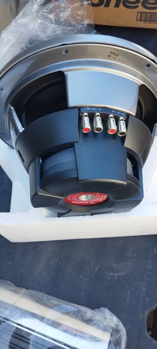 Imagen 4 de 9 de Subwoofer Bajos Pioneer Dos De 12 Pulgs Y Planta Boss 3500w
