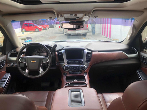 Imagen 9 de 14 de Chevrolet Suburban 5.3 Ltz V8 4wd 2da Cubo At 2015