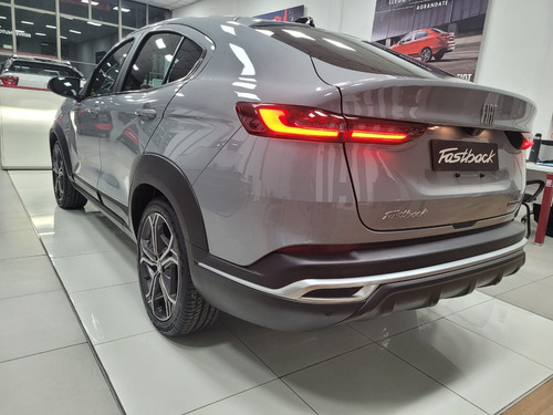 Fiat FASTBACK 1.3 T270 At6
