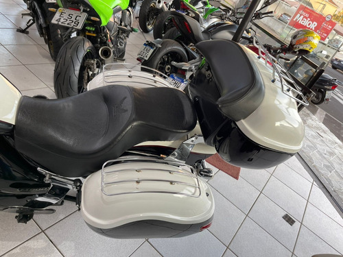 Imagem 5 de 10 de Suzuki Boulevard M800 2011