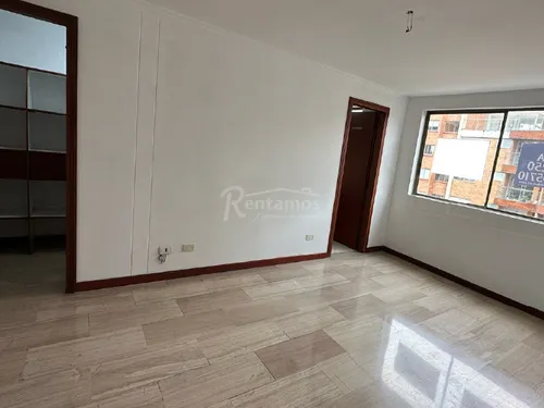Apartamento En Venta En Conquistadores. Cod V776097
