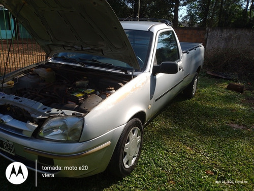 Imagen 6 de 21 de Ford Courier Modelo 2008