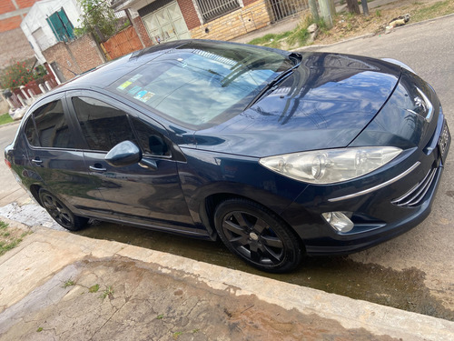 Peugeot 408 2.0 Allure 143cv