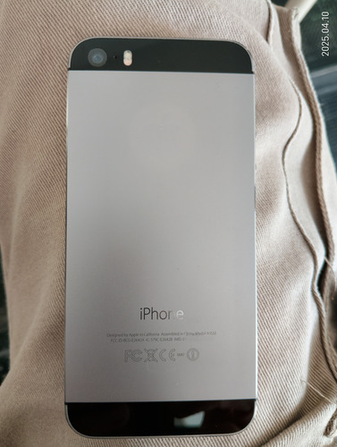Iphone 5s 16 Gb Para Desbloquear Cuenta Icloud O Para Repues Gris Claro