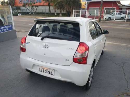 Imagem 7 de 13 de Toyota Etios X 1.3 16v