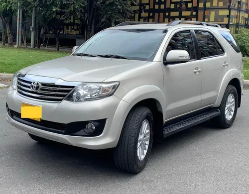Toyota Fortuner 2.7l 4x2