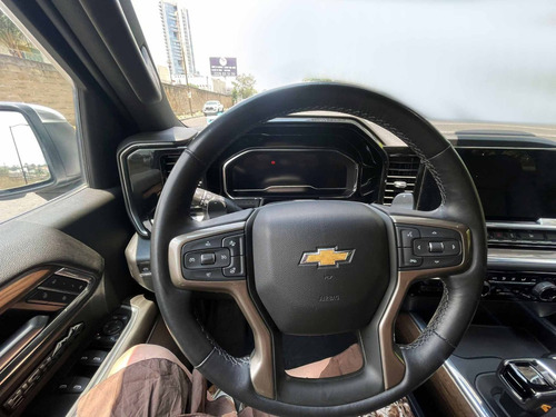 Chevrolet Cheyenne 6.2 2500 Doble Cab High Country 4x4 At