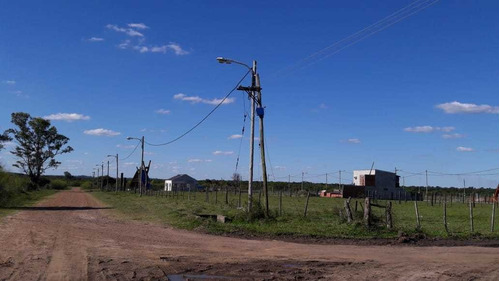 Imagen 3 de 8 de Lotes De 10x30mts En Puerto Ceibo Monte Caseros Ctes