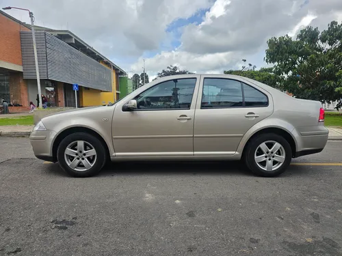 Jetta Clasico Trendline 2.0 Automatico 2015