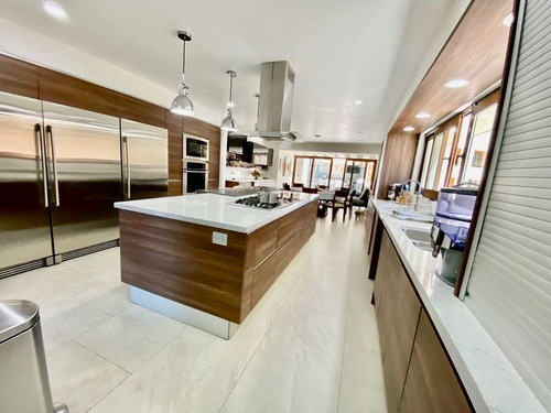 Imagen 10 de 26 de Casa En Venta O Renta En Faccionamiento Isla Real En Bosque Real