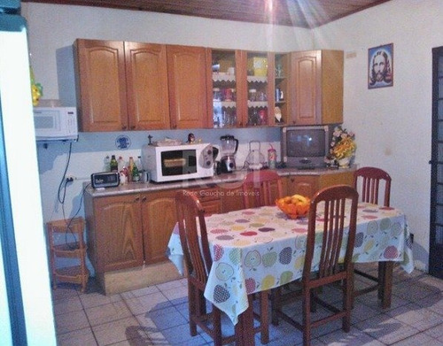 Casa Em Restinga Com 3 Dormitórios - Pj1365
