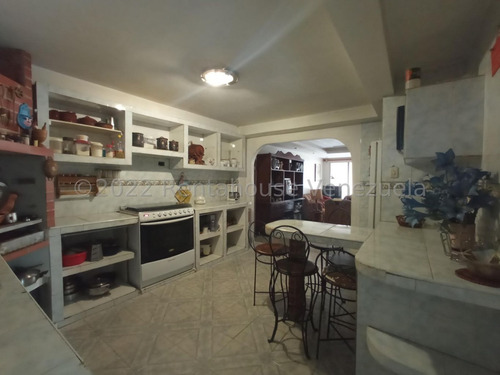 Imagen 5 de 14 de Rosangel Parraga Rentahouse Vende Comoda Casa En Monteserino San Diego Carabobo 22-18659