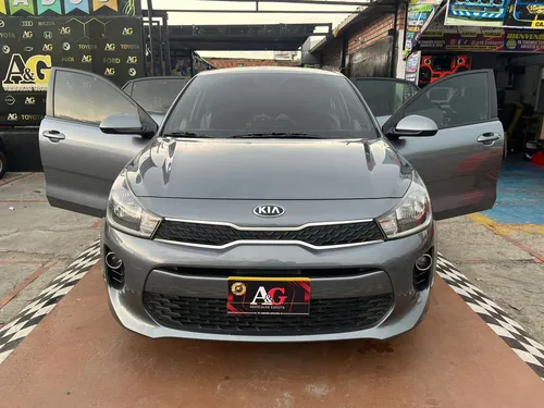 Kia Rio Emotion 1.4 Mt