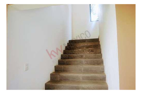 Imagen 7 de 25 de Casa En Renta En Avandaro A Dos Cuadras Del Centro