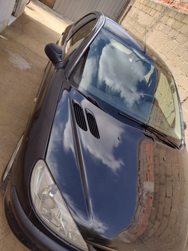 Peugeot 206 2005 1.4 Feline 5p