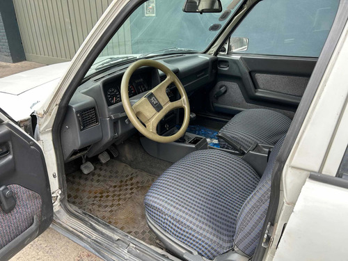 Imagen 7 de 10 de Peugeot 504 Base