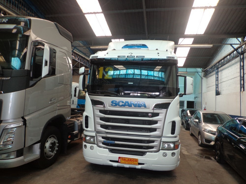 Caminhão Scania G-420 2011/12 6x2 Branca Nova