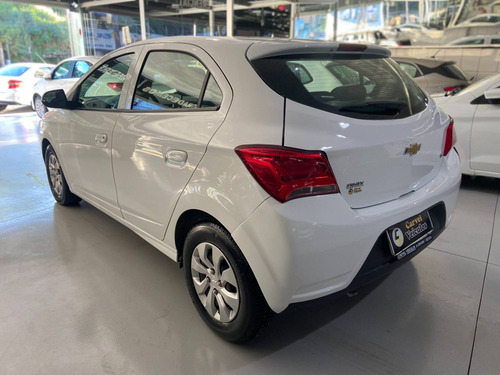 Chevrolet Onix 1.0 Mpfi Lt 8v Flex 4p Manual