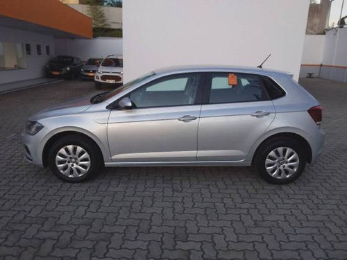 Imagem 7 de 9 de Volkswagen Polo 1.0 Mpi Total Flex Manual