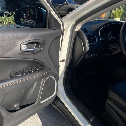 Jeep Compass 2.4 Longitude 4x2 At