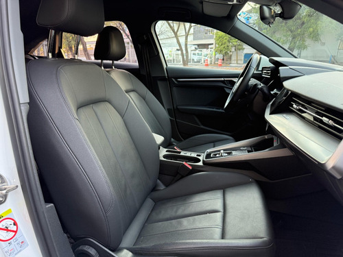 Audi A3 1.4 Sedán 35tfsi Select At Dsg