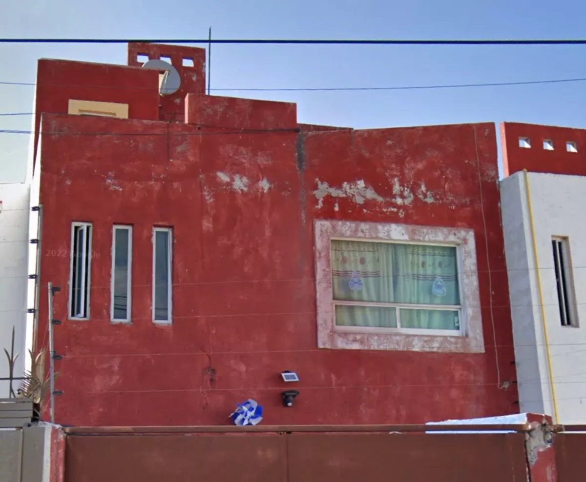 Casa En Venta, 2 Niveles, 2 Recámaras. Ubicada En 2 Abril, Colonia Granjas Puebla. #ev