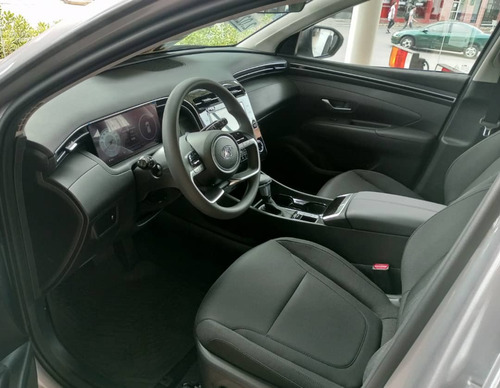 Imagen 10 de 13 de Hyundai Tucson Gls 2wd