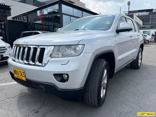 Jeep Grand Cherokee Laredo 3.6cc AT AA 4X4