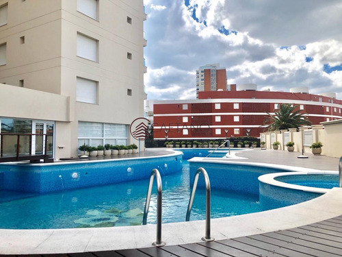 Imagen 20 de 27 de Apartamento 3 Dormitorios Playa Mansa Punta Del Este - Punta Del Este Mansa