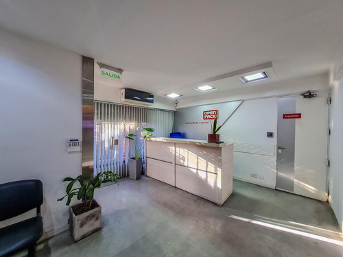 Imagen 3 de 24 de Edificio Con Deposito Y Oficinas Para Empresa Productiva / Laboratorio Habilitable Anmat, Próximo A Panamericana Y A Unicenter