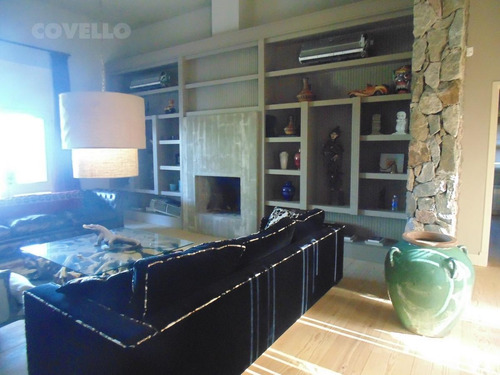 Imagen 26 de 30 de Casa, Barrio Privado, Seguridad, Playa, Puerto. Excelente Propiedad.
