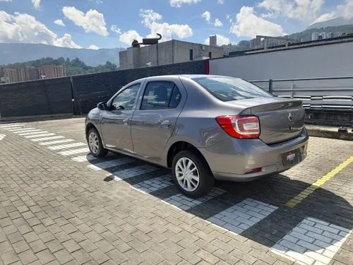 Renault Logan 1.6 Authentique / Life