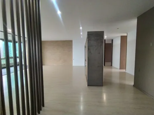 Apartamento Para Arriendo En El Poblado Los Balsos