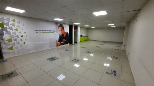 Imagen 1 de 11 de Oficina En Venta En Providencia