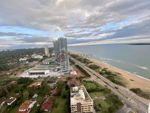 Imagen 6 de 24 de Venta Apartamento 4 Dormitorios Playa Mansa Punta Del Este - Punta Del Este Mansa