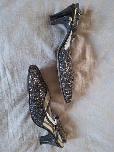 Zapatos De Fiesta Negro Y Plateado (Usado)