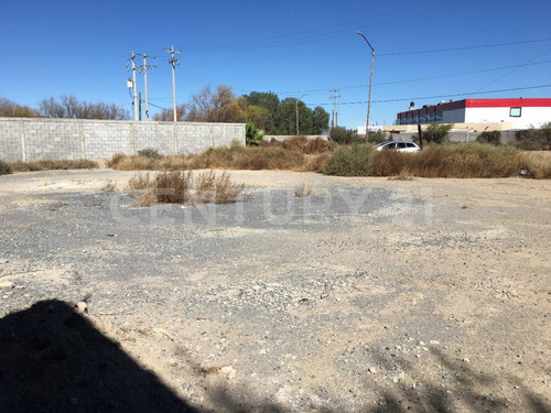 Terreno En Venta En Residencial San José Al Norte De Saltillo.