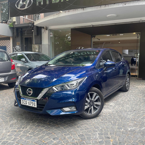 Nissan Versa 1.6 Advance