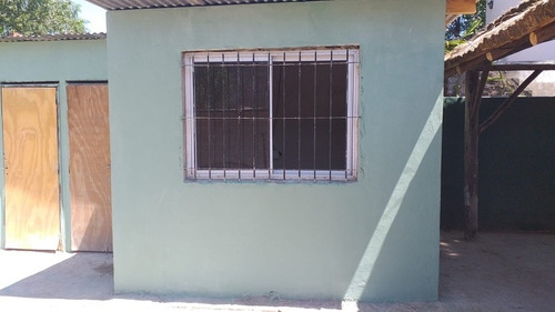 Imagen 6 de 12 de Vendo Quinta Con Pileta, Quincho, 2 Baños Y Cocina