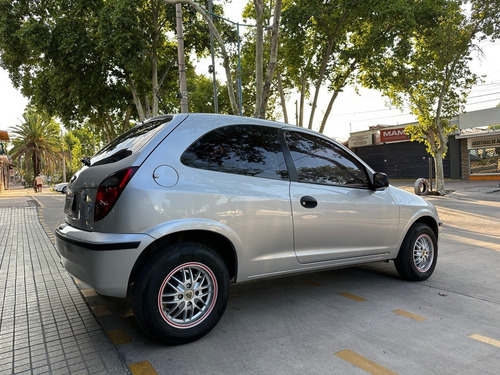 Imagen 4 de 8 de Chevrolet Celta Ls 1.4 N 8v 3ptas Ab Abs 75.000km
