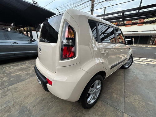 Kia Soul 1.6 EX 16V FLEX 4P MANUAL