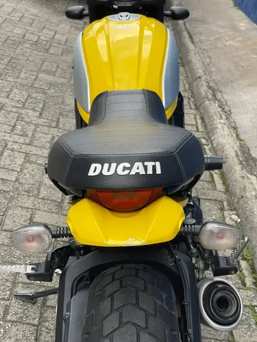 Ducati Scrambler 800 Icon