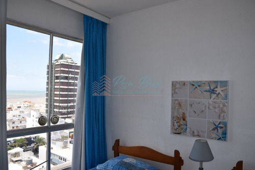 Departamento Piso Alto, Torre De Muy Buena Construcción - Ref: 240