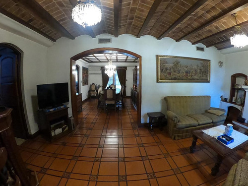 Imagen 4 de 30 de Casa Colonial - Ciudad Evita