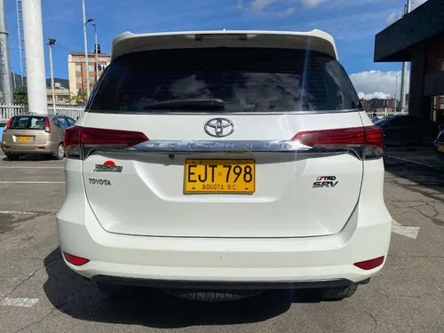 Toyota Fortuner Srv 2018